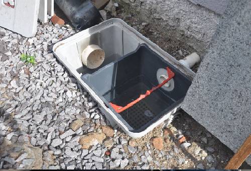 limpeza-de-caixa-de-gordura